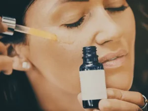 is-vitamin-c-good-for-oily-skin